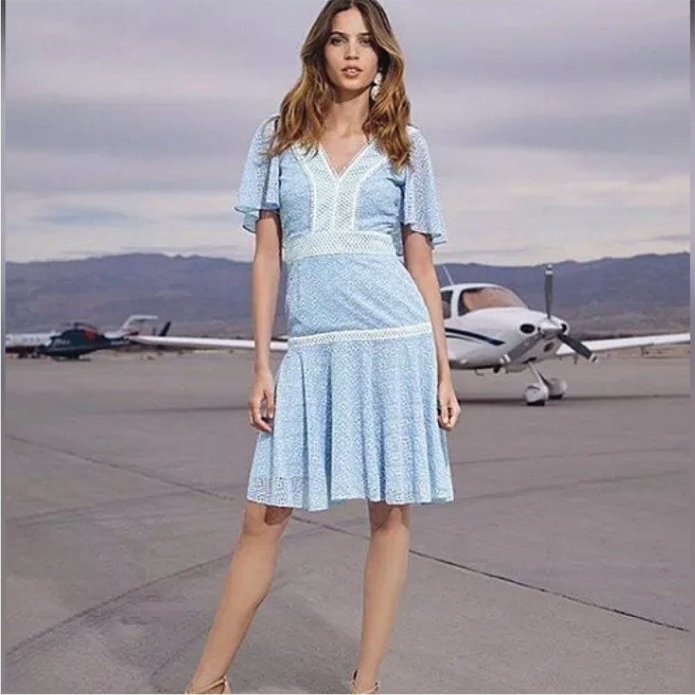 NWT Gianni Bini Alice Light Blue Eyelet Lace Dress 4